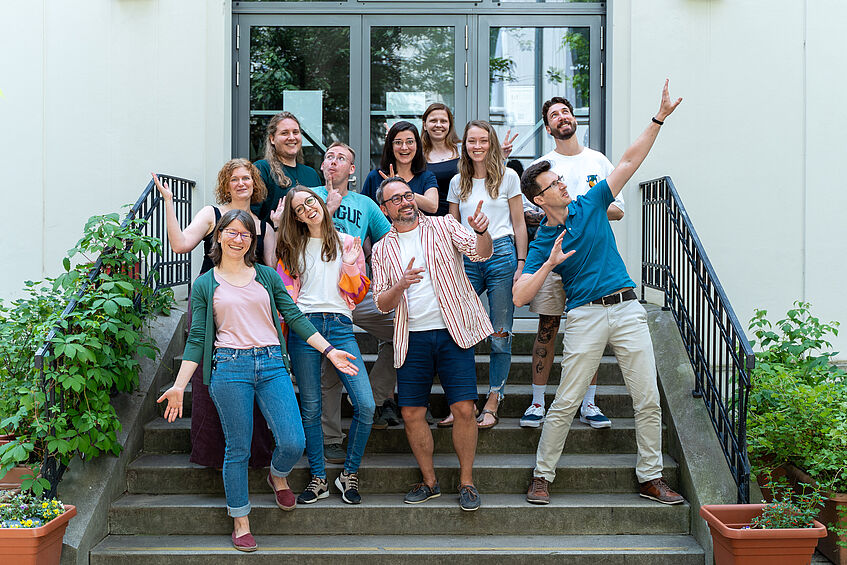 Gruppe Ahrends by Claude Molitor